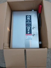 THN3361SS GE 30 AMP NON FUSED STAINLESS DISCONNECT 600V BRAND NEW NOS