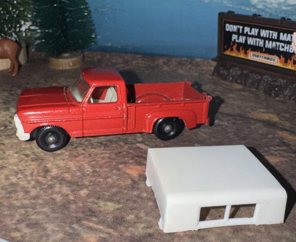 Matchbox Lesney Made In England #6 Ford Pickup W/ Removable Canopy Mint 1:64 DC - Image 2 of 4