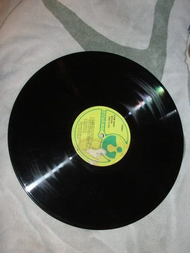 Pink Floyd Atom Heart Mother LP Vinyl Record Harvest Album Only