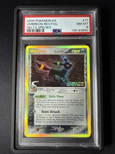 2005 Pokemon EX Delta Species #17 Umbreon Reverse Holo PSA 8