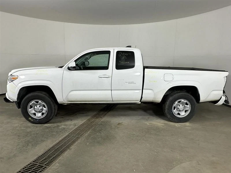 2005-2023 Toyota Tacoma Front Stabilizer Bar OEM - Image 3 of 4