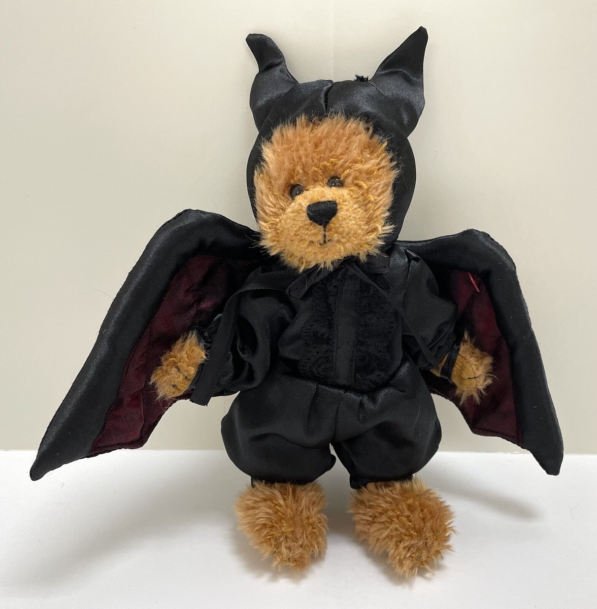 NWT Ty Attic Treasures “Vlad” the Teddy Bear in Halloween Bat Costume