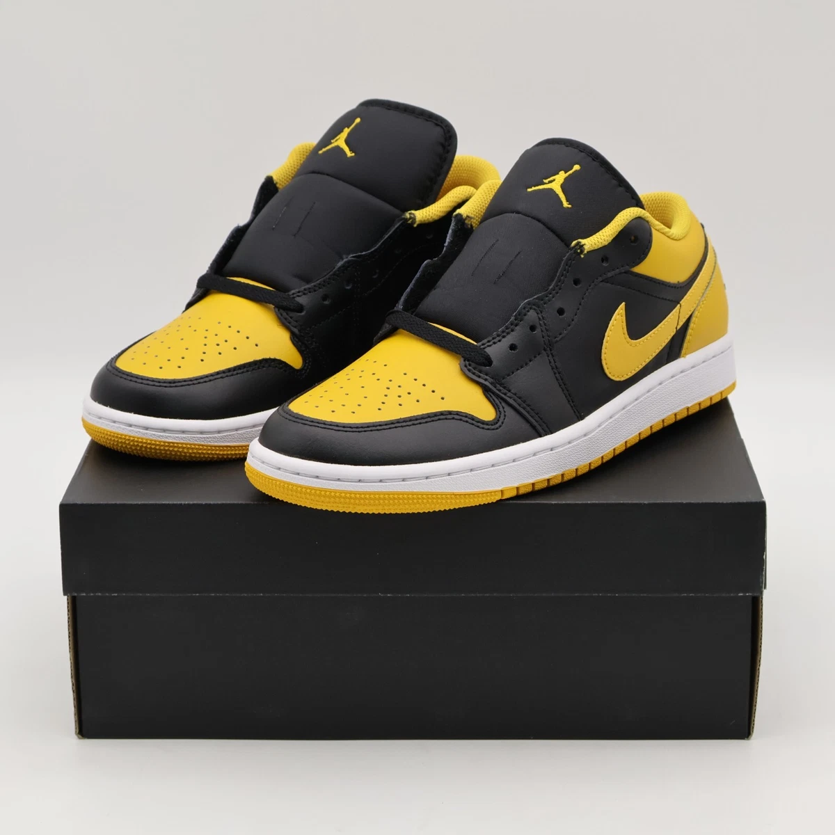 Preços baixos em Jordan 1 Low Black Gold | eBay