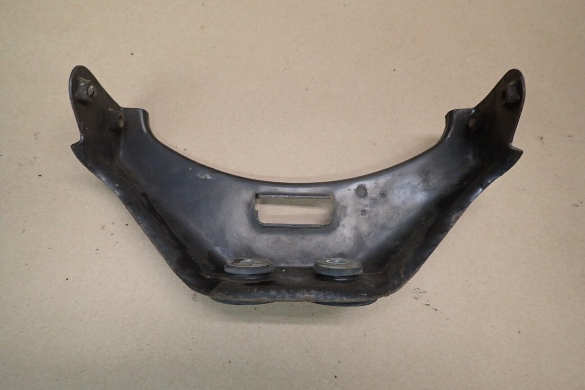 1989 KAWASAKI ZX1000-B GAS FUEL TANK BACK REAR MOUNT BRACKET OEM