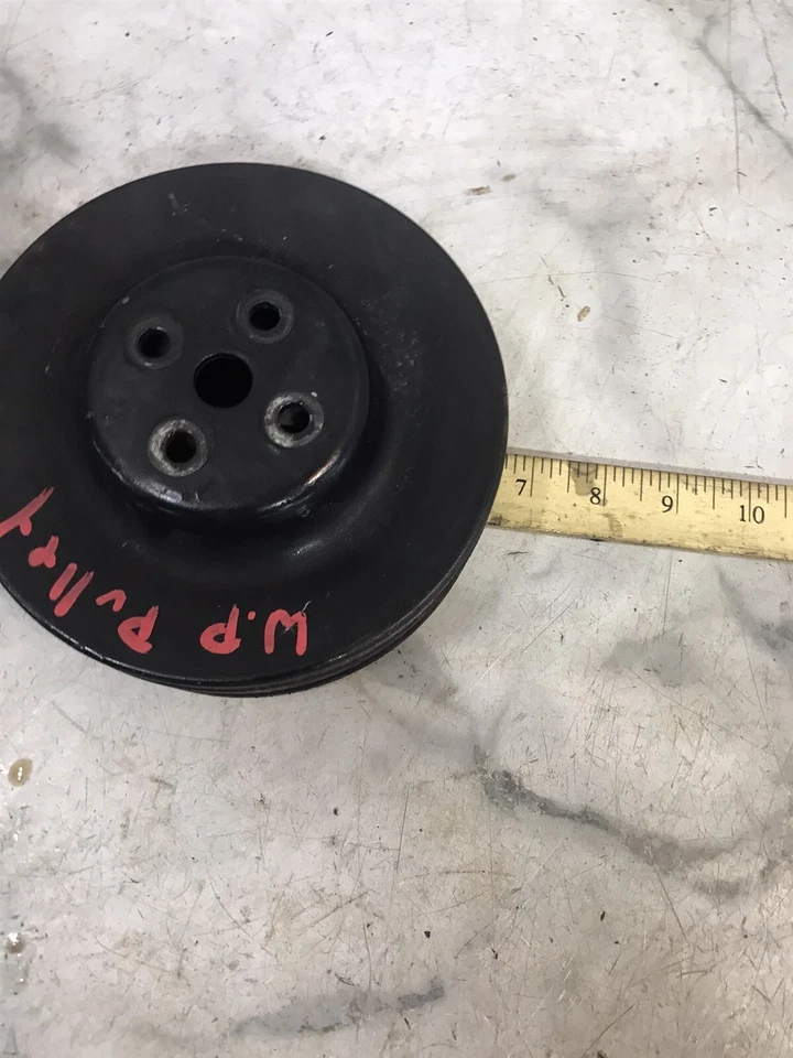 96 OMC Volvo Penta 5.0 L 302 V8 Ford Marine Engine 3 groove water pump pulley - Image 4 of 4