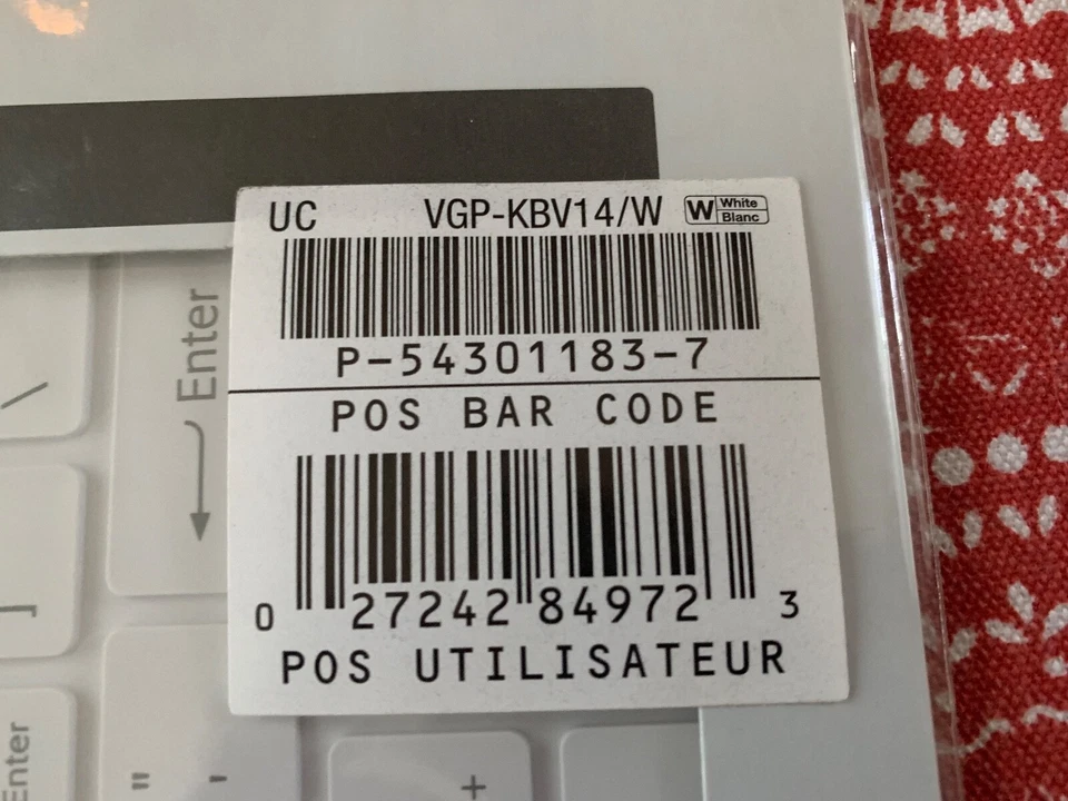 Genuine Sony VGP-KBV14/W IT VAIO Keyboard Skin white for SVT131 SVT141 T series - Image 3 of 3