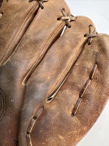 Vintage Wilson The A2000-XL Right handed Baseball Glove - Picture 11 of 13