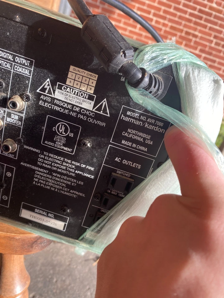 Harman Kardon AVR 7000 Home Theater Receiver-5.1 Channel Dolby Digital Black - Image 4 of 4