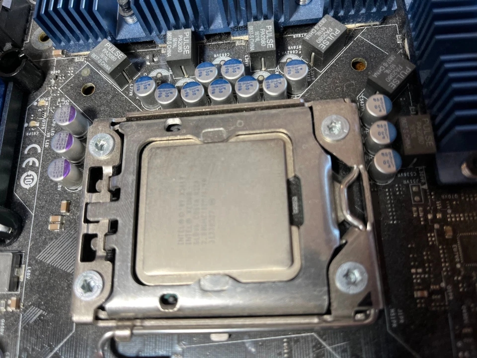 ¡PAQUETE! Placa madre Intel DX58SO, LGA1366 Socket + CPU Intel X5660 + 4 GB de RAM DDR3 Foto 3 de 4
