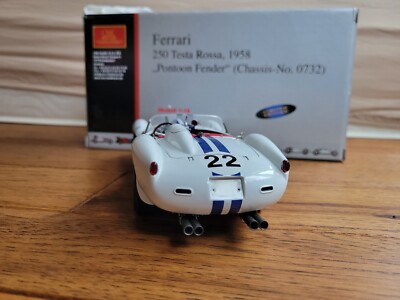 1/18 CMC 1958 Ferrari 250 Testa Rossa Pontoon Fender Chasis 0732