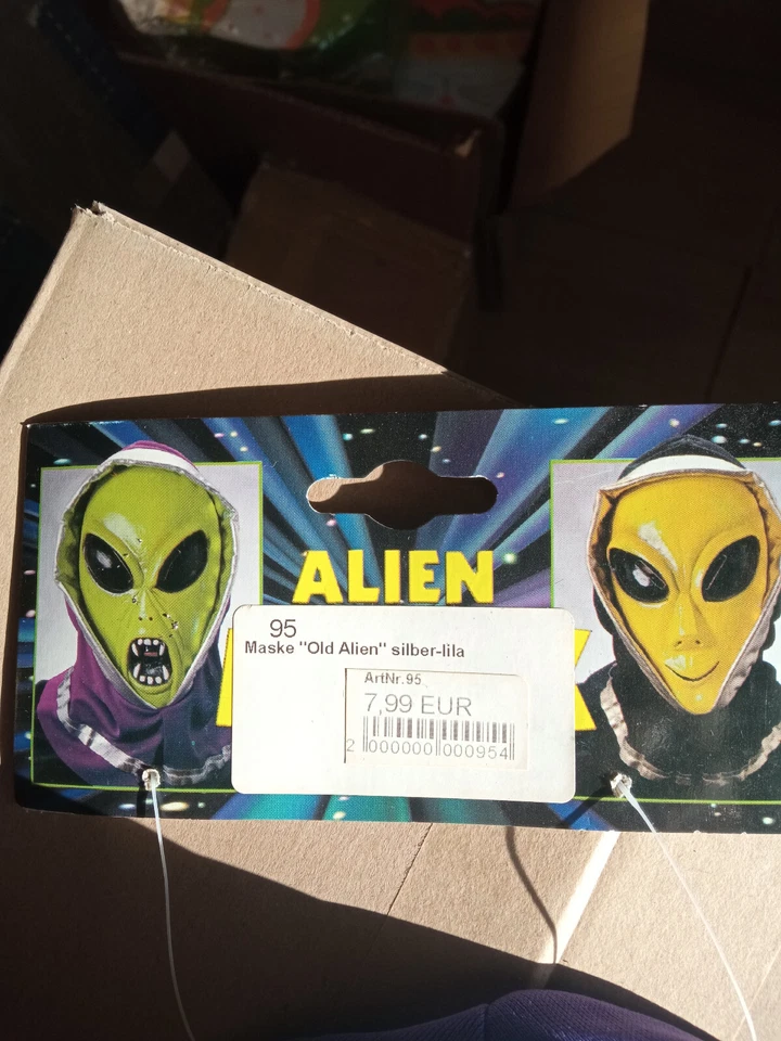 Faschingsmaske "Old Alien" silber-lila Maske NEU - Bild 2 von 2