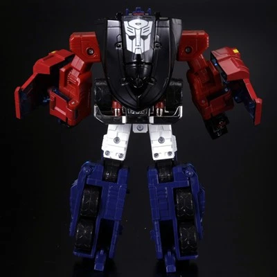 Optimus Prime | Transformers Cloud e-hobby Exclusive Figure Takara Tomy Japanese - Image 2 of 3