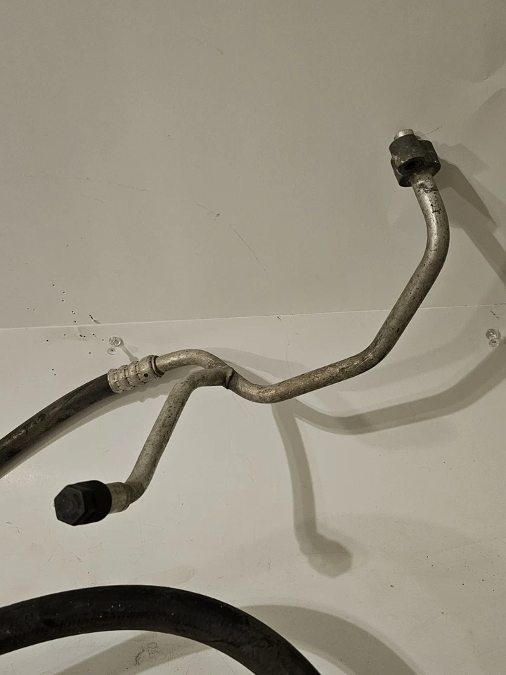 1999 - 2003 年福特 F-250 Super Duty 7.3L 空调歧管软管组件 — 第 2/4 张图片