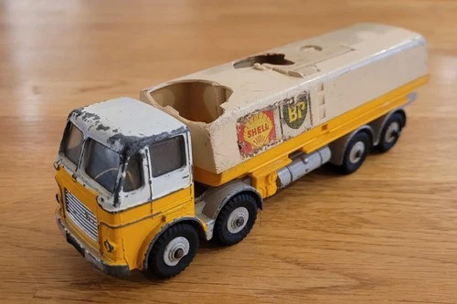 1960's Vintage Dinky Supertoys No. 944 Shell BP Fuel Tanker