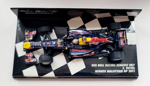 Minichamps 1:43 2011 Red Bull Racing Renault RB7 Sebastian Vettel Malaysian GP - Picture 3 of 3