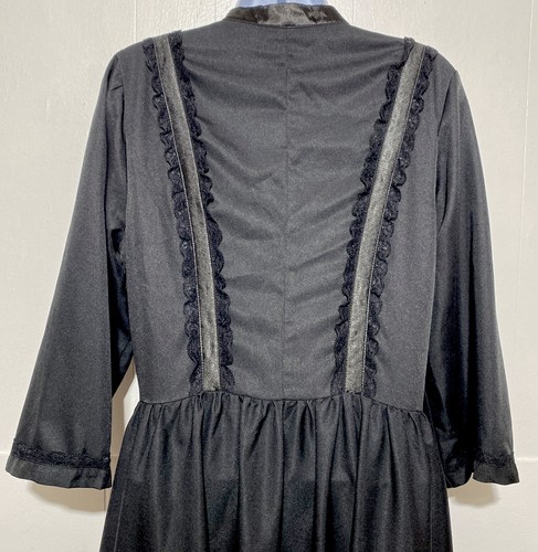 Vtg Dress Women M Period Long Black Button Bodice Lace Accent Minimalist Costume - Picture 7 of 8