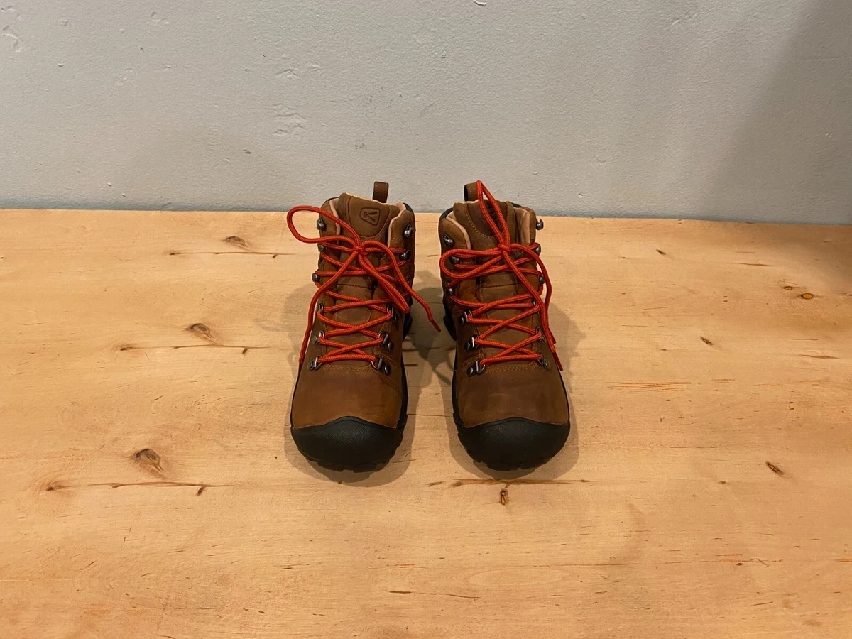 Keen pyrenees deals womens