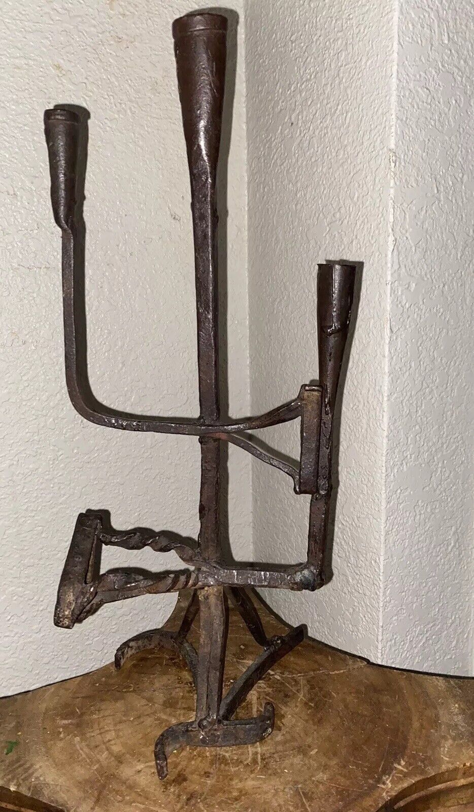 Picture 2 of 20