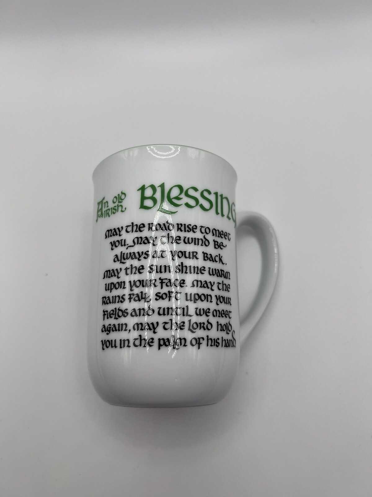 Cup 5 Shamrocks Bewley Porcelain 12oz Used