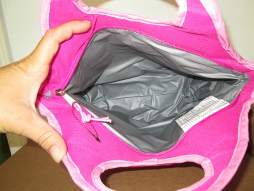 Pink Insulated Lunch Tote, Unbranded, 5" x 9" x 11" New w/o Tags - Picture 3 of 3
