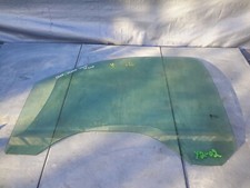 Rear Door Glass Driver Side Chevrolet Tahoe LS 4 Door Utility 2000-2006