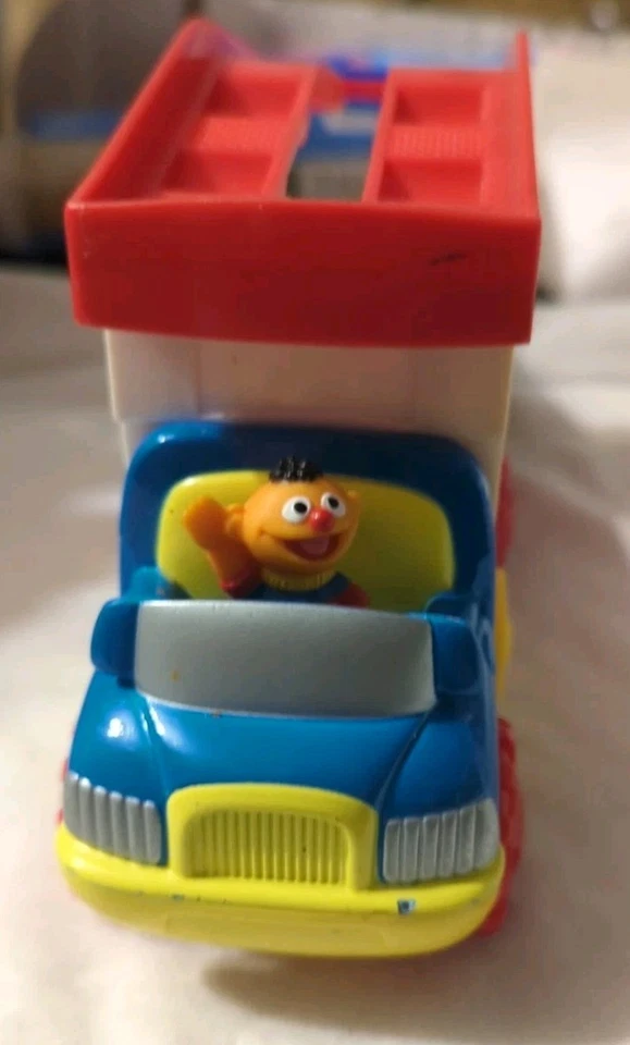 Vintage Sesame Street Ernie's Car Hauler  - Image 3 of 4