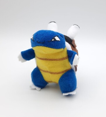 Pokemon Tomy Blastoise change to pokeball reversible zipper plush toy 3'' mini