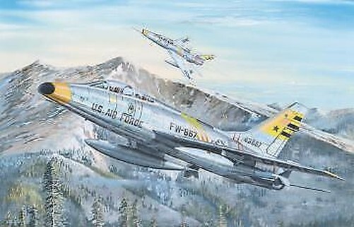 Trumpeter 02246 - 1:32 F-100F Super Sabre - New