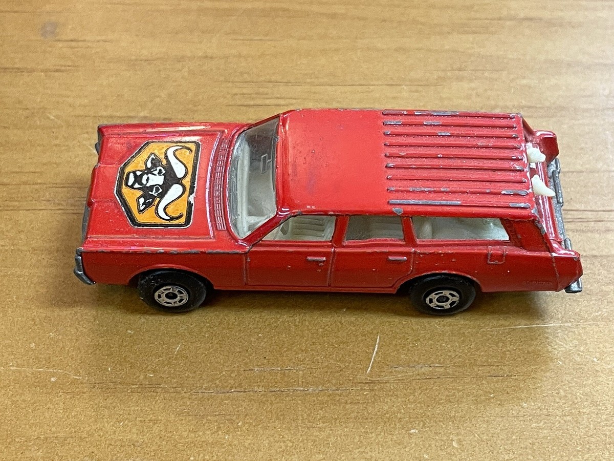 MATCHBOX Superfast 8 赤 ミニカーlesny MATCHBOX Superfast 8 赤 ミニカーlesny MATCHBOX Superfast 8