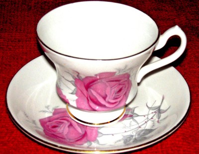 Royal Imperial England Bone China Vintage Teacup Saucer Set Pink