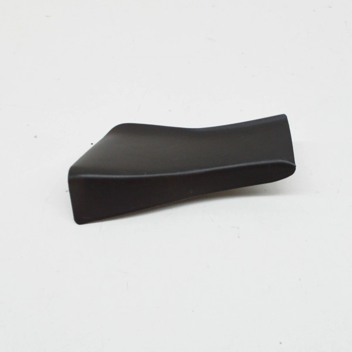 PORSCHE CAYENNE 9PA Front Left Door Bolt Cover 955531915039B9 NEW 