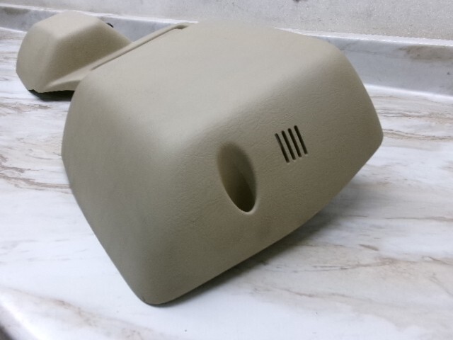 4C7T-10E970-AAW 00-05 Ford Excursion Roof Console DVD Player