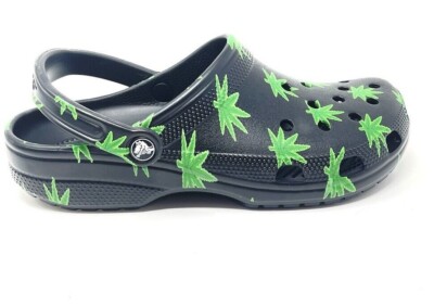 Crocs Classic Hemp leaf Mens 7, 13 Clog NEW pick size | eBay display picture 3