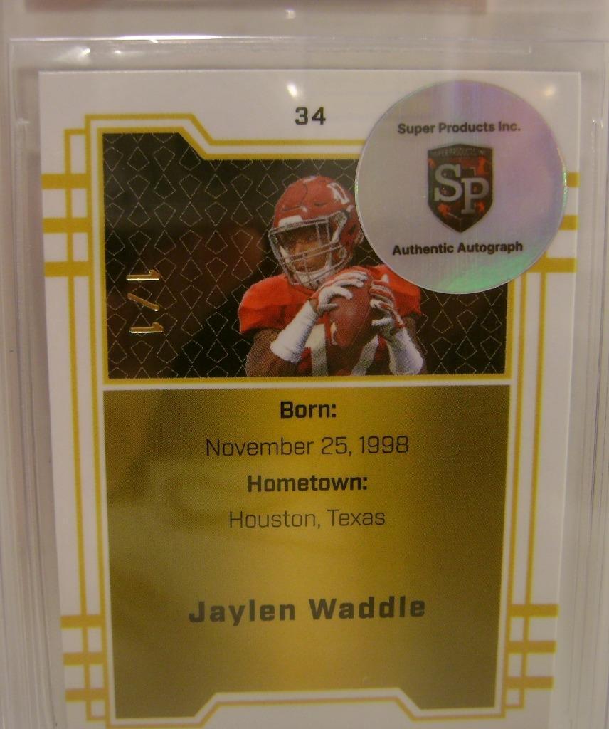 JAYLEN WADDLE TRUE 1/1 AUTO BECKETT GRADING FOOTBALL SUPER GLOW 1ST EVER 2023 view 7