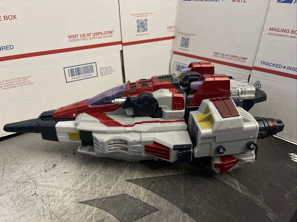 2004 Hasbro Transformers Cybertron Starscream Supreme Class Incomplete - Image 3 of 4