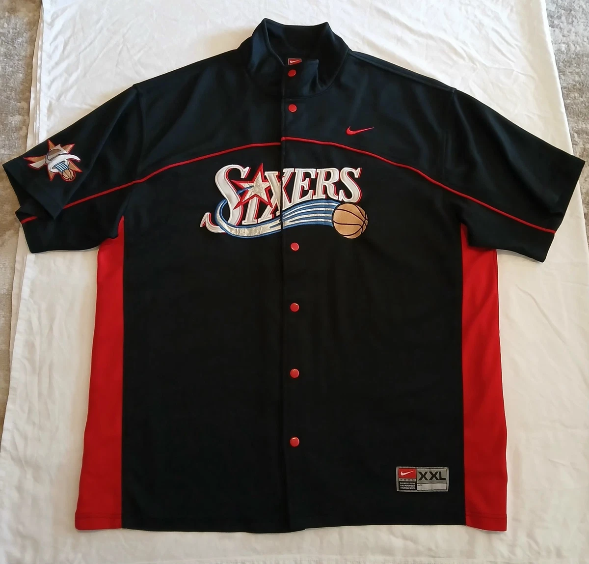 Preços baixos em Nike Allen Iverson Philadelphia 76ers Roupas e