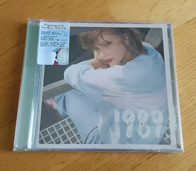 Taylor Swift - 1989 (Taylor's Version) ''Aquamarine Green Edition'' CD Album