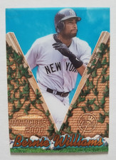 2000 Pacific Invincible Bernie Williams #102