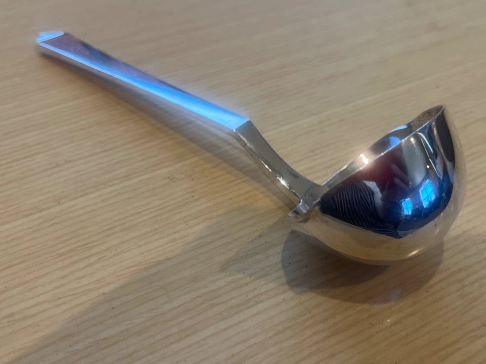 Georg Jensen Pirámide Plata Esterlina 2 Caños Salsa/Cucharón Gravy 7" Sin Mono Foto 3 de 4