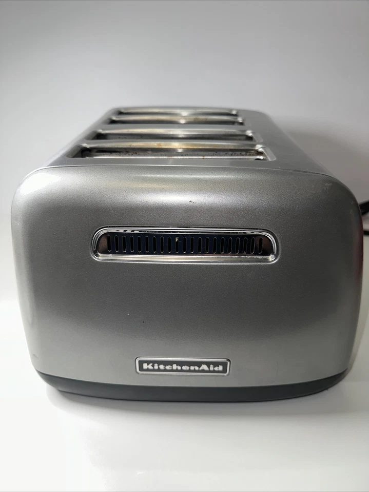 KitchenAid KMT4115CU 4-slice Toaster Works Great - Read Description - Image 3 of 4