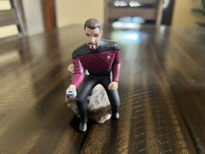 Star Trek: The Next Generation - William T. Riker - Hallmark Keepsake - 1996