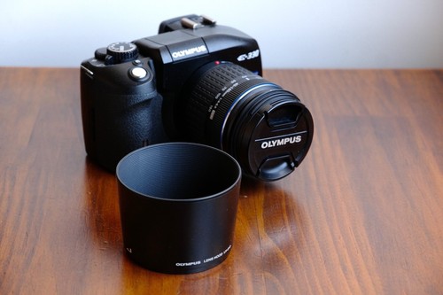 OLYMPUS E-330 Digital SLR Camera w/ Zuiko Digital 40-150mm Lens - Boxed - Picture 7 of 9