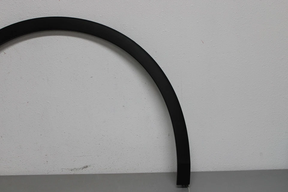 2018 2019 2020 VOLKSWAGEN TIGUAN FRONT RIGHT SIDE FENDER FLARE - Imagem 2 de 4