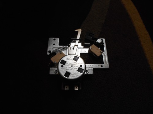 Whirlpool Maytag Oven Range Door Latch NEW Part Free Shipping (B-4) - Picture 3 of 5