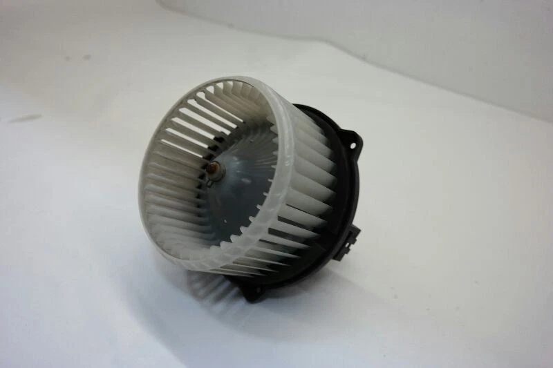 Land Rover LR3 2005-2009 soplador delantero motor aire acondicionado calefacción aire acondicionado Foto 3 de 4