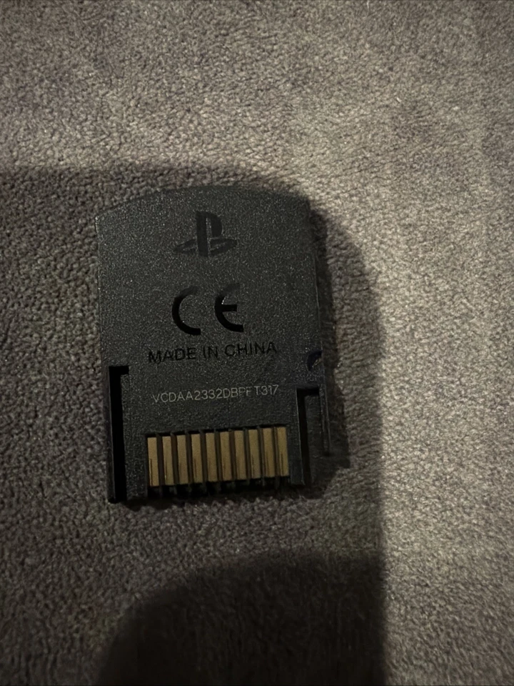 Assassin's Creed III: Liberation (PlayStation Vita PS Vita, 2012) solo cartucho Foto 2 de 2