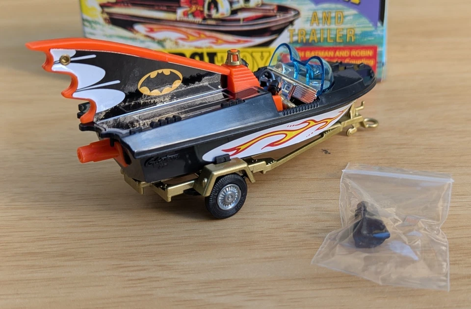 new 2025 Corgi Batboat Club 107 with trailer in US, (for batmobile)ready to ship - Image 2 of 4