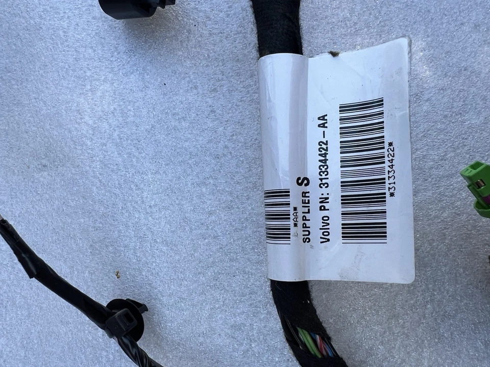 volvo c70 convertible Rassager Door Wiring Harness - Image 3 of 4