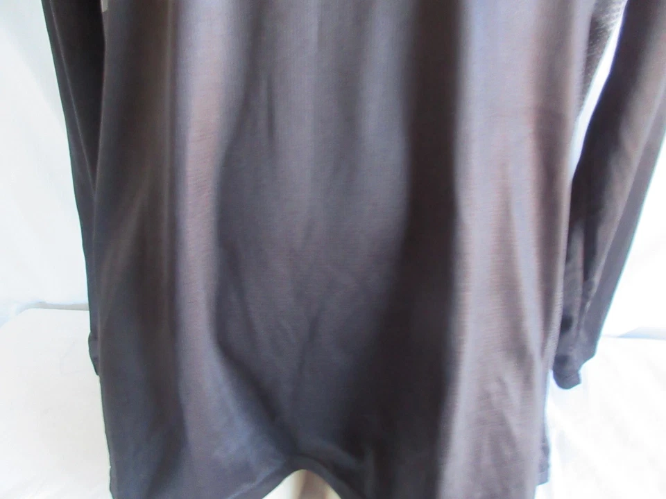 Camiseta base manga longa trilha tamanho GG nova com etiquetas - Imagem 3 de 4