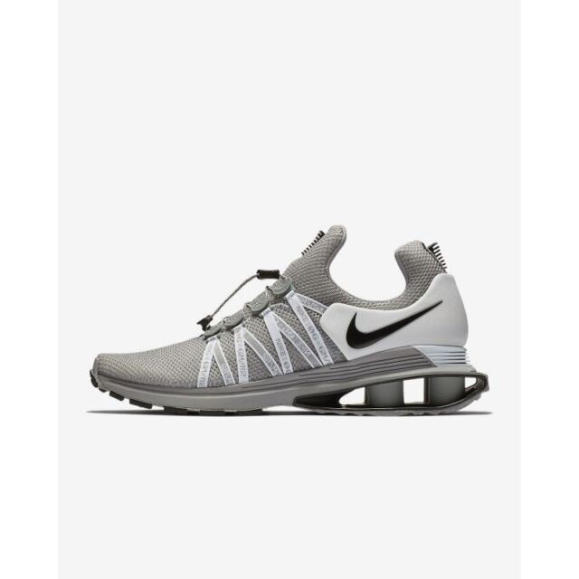 nike shox gravity wolf grey